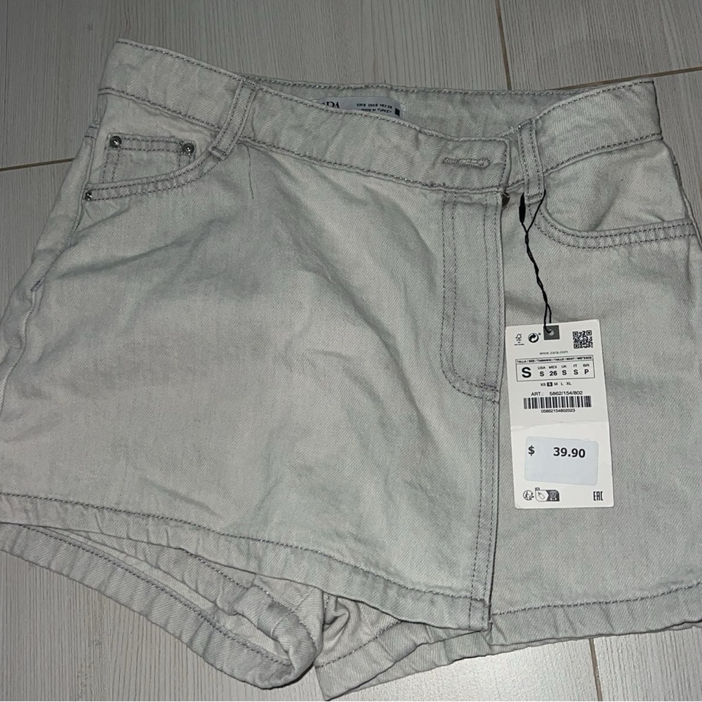 Skort Greyish